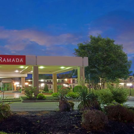 Ramada By Wyndham Louisville North Dış mekan fotoğraf